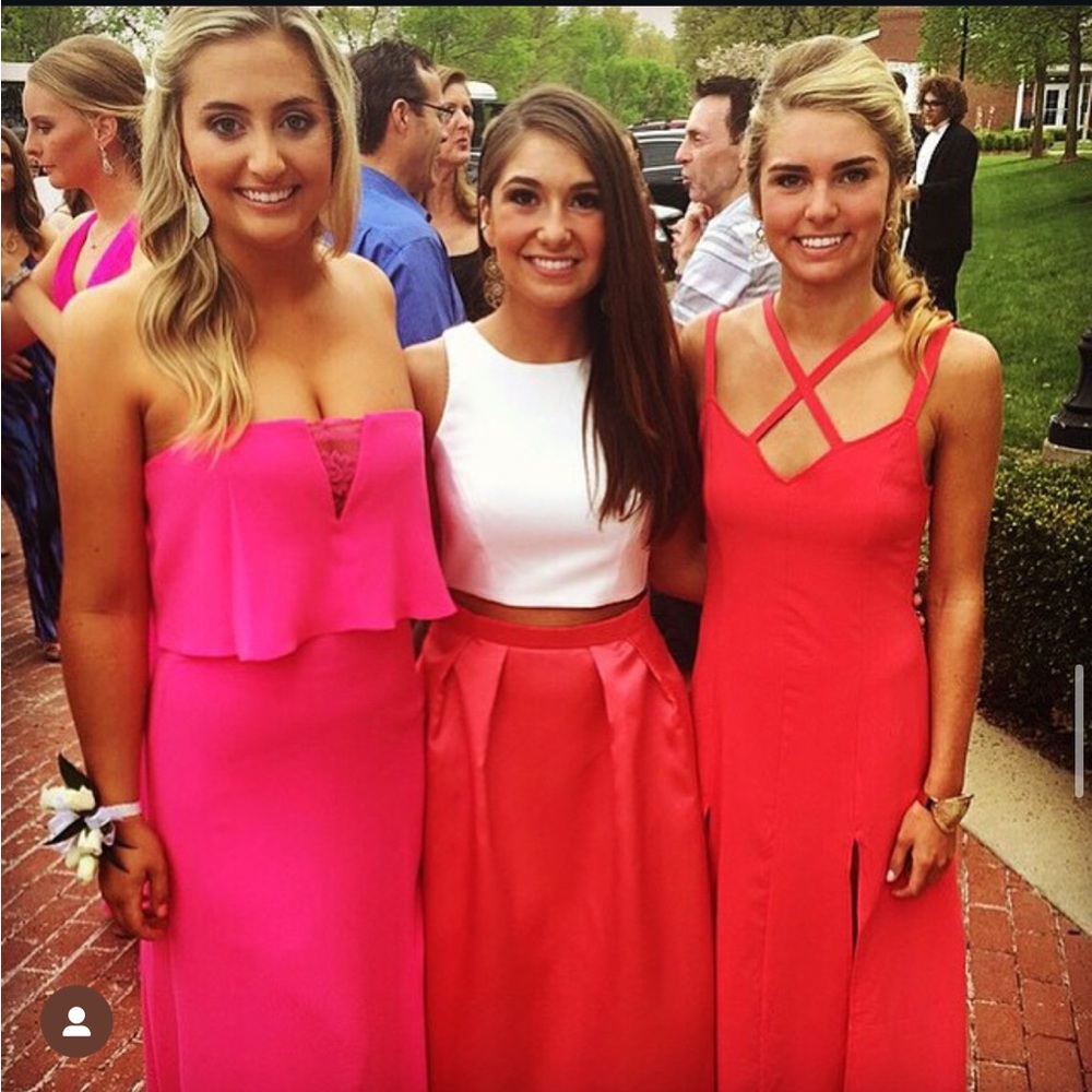 Chic Pink/Orange Strappy Maxi Dress